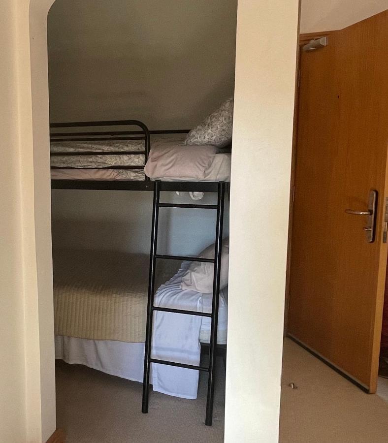 O'domhnaill's - Lig Do Scith Guest house Carraroe